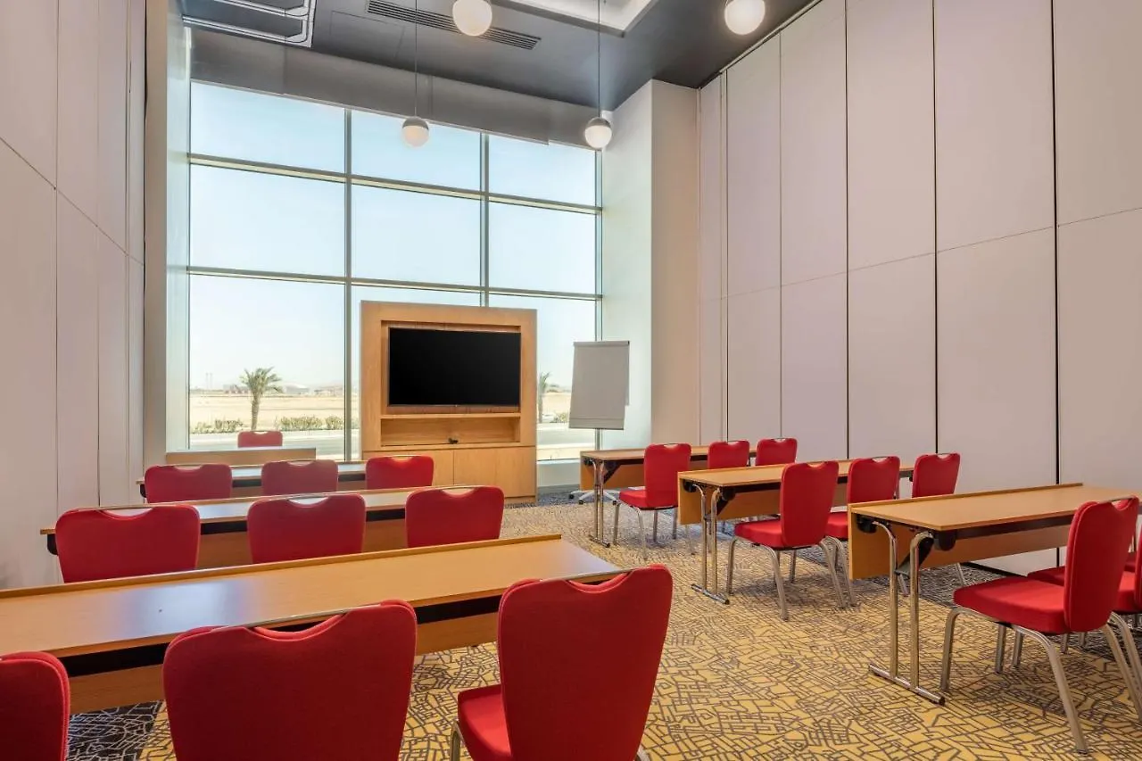 Park Inn By Radisson Jeddah Madinah Road 4*,
